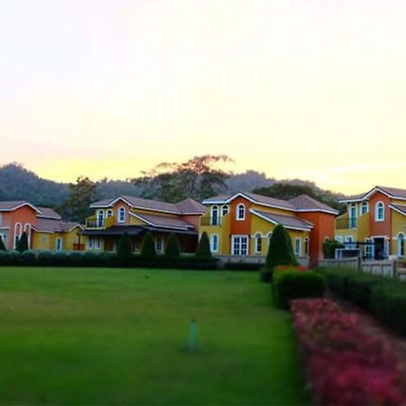 Stella Pool Villa At Marino Khaoyai Nong Nam Daeng Luaran gambar